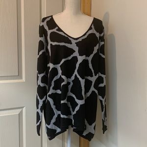 EUC Lane Bryant Black & Gray Sweater